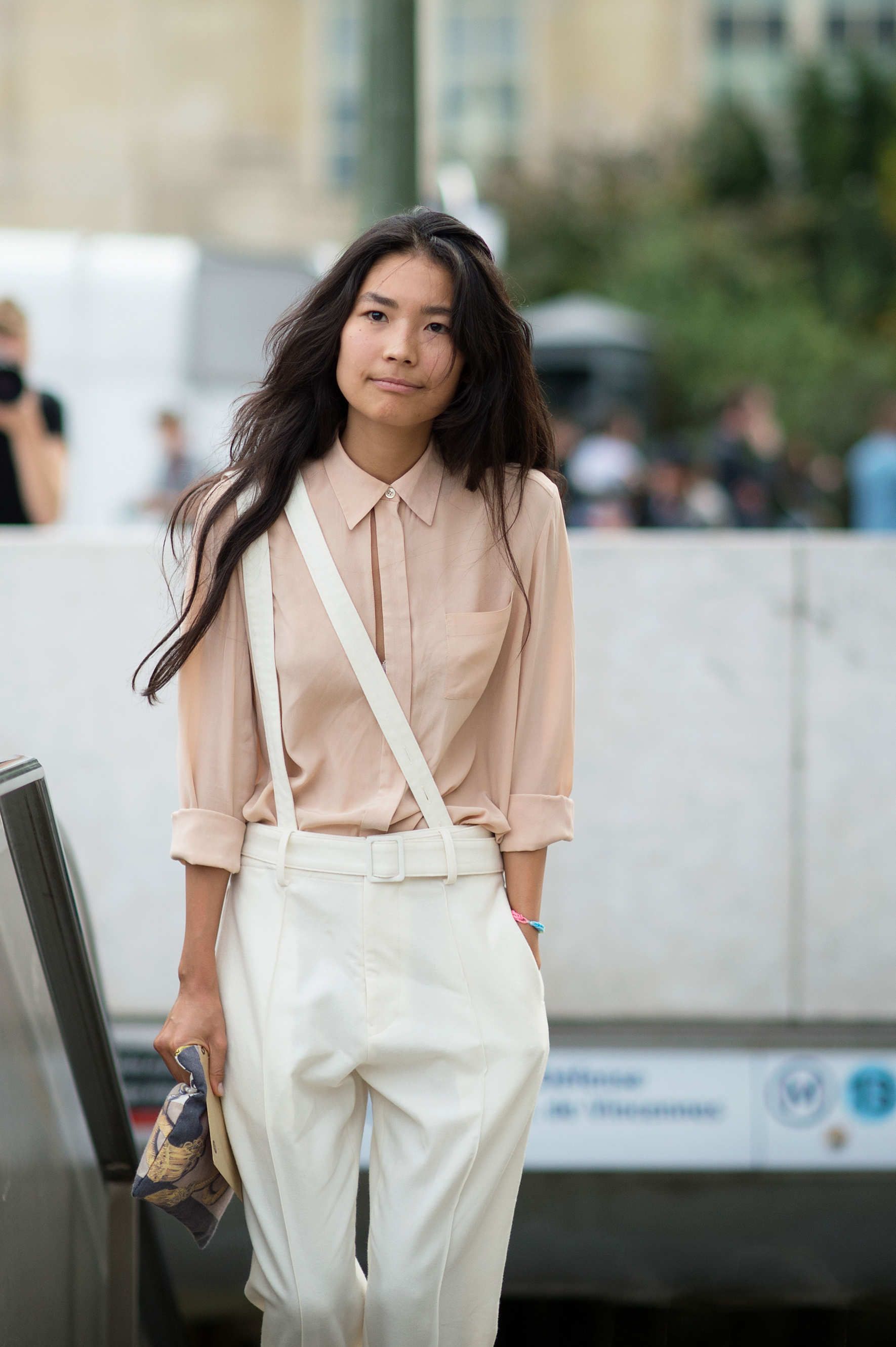 Pantalones con tirantes
